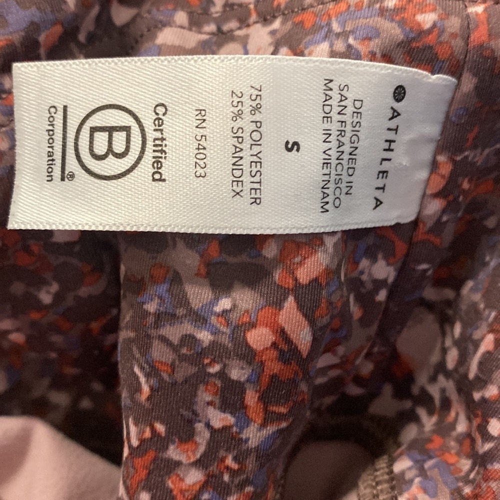 ATHLETA RAINIER PRINTED MESH TIGHT LEGGINGS. Size S . Very good condition - Picture 4 of 10